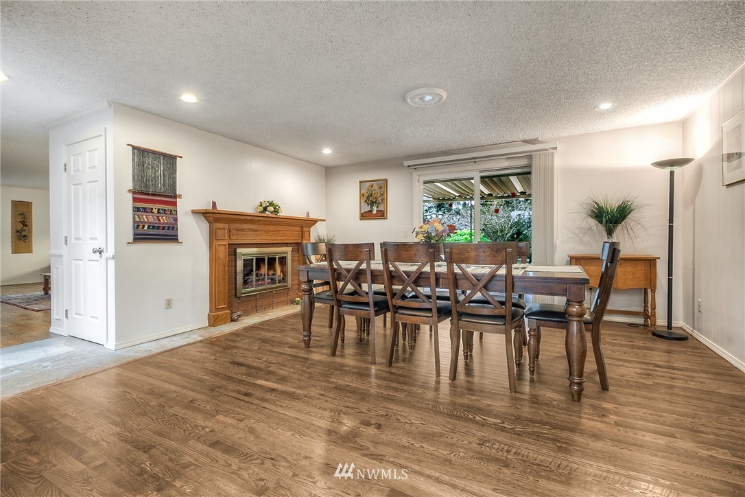 14616 Southeast 178th Place Renton, WA 98058 - Photo 13 of 25 Gallery Image 13