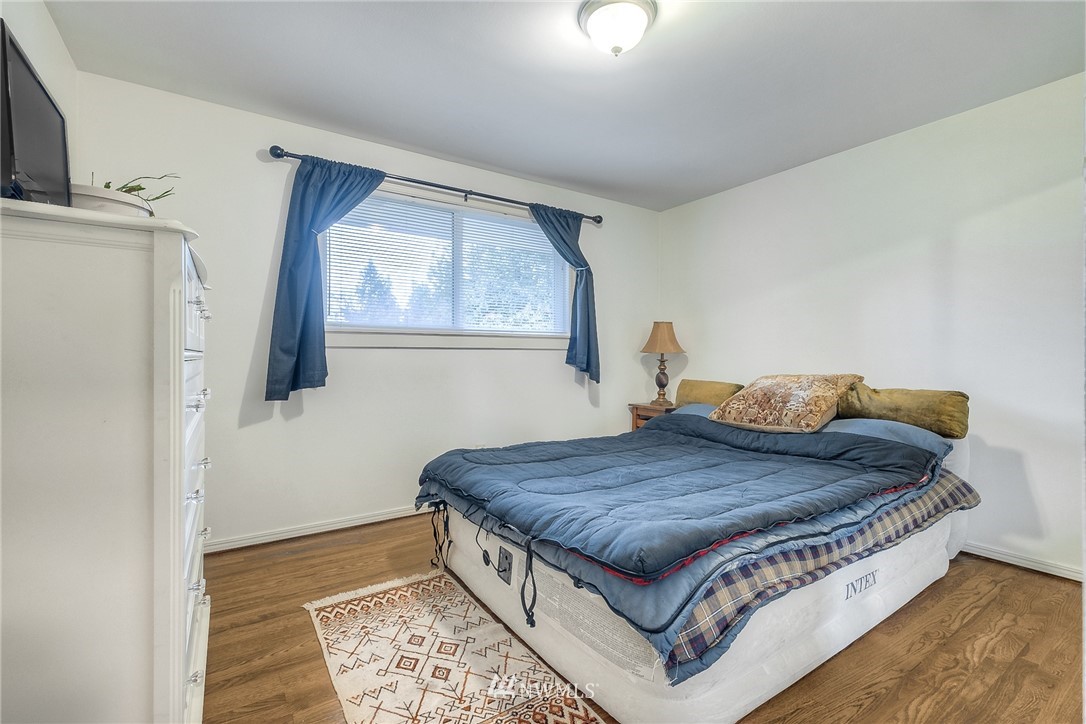 14616 Southeast 178th Place Renton, WA 98058 - Photo 18 of 25 Gallery Image 18