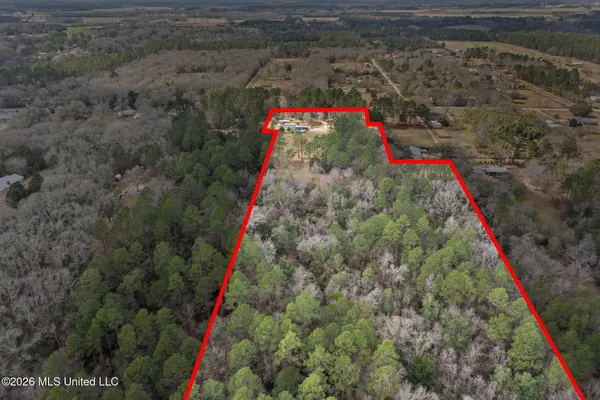 $575,000 | 24928 County Road 71, Robertsdale, AL 36567