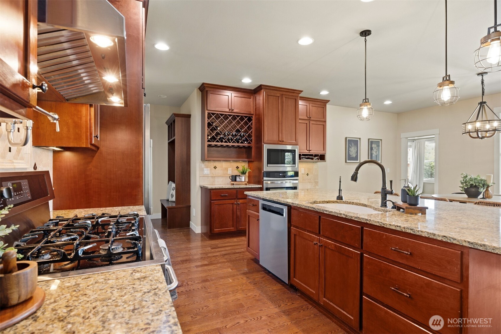 6818 Baker Ridge Drive Lynden, WA 98264 - Photo 13 of 40