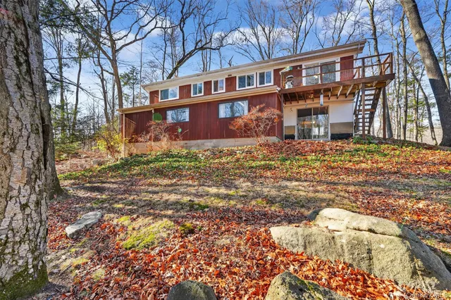 $699,999 | 2802 Deer Street, Mohegan Lake, NY 10547