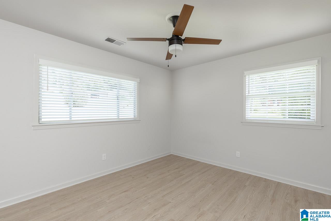 2201 Chapel Hill Road Birmingham, AL 35216 - Photo 9 of 25