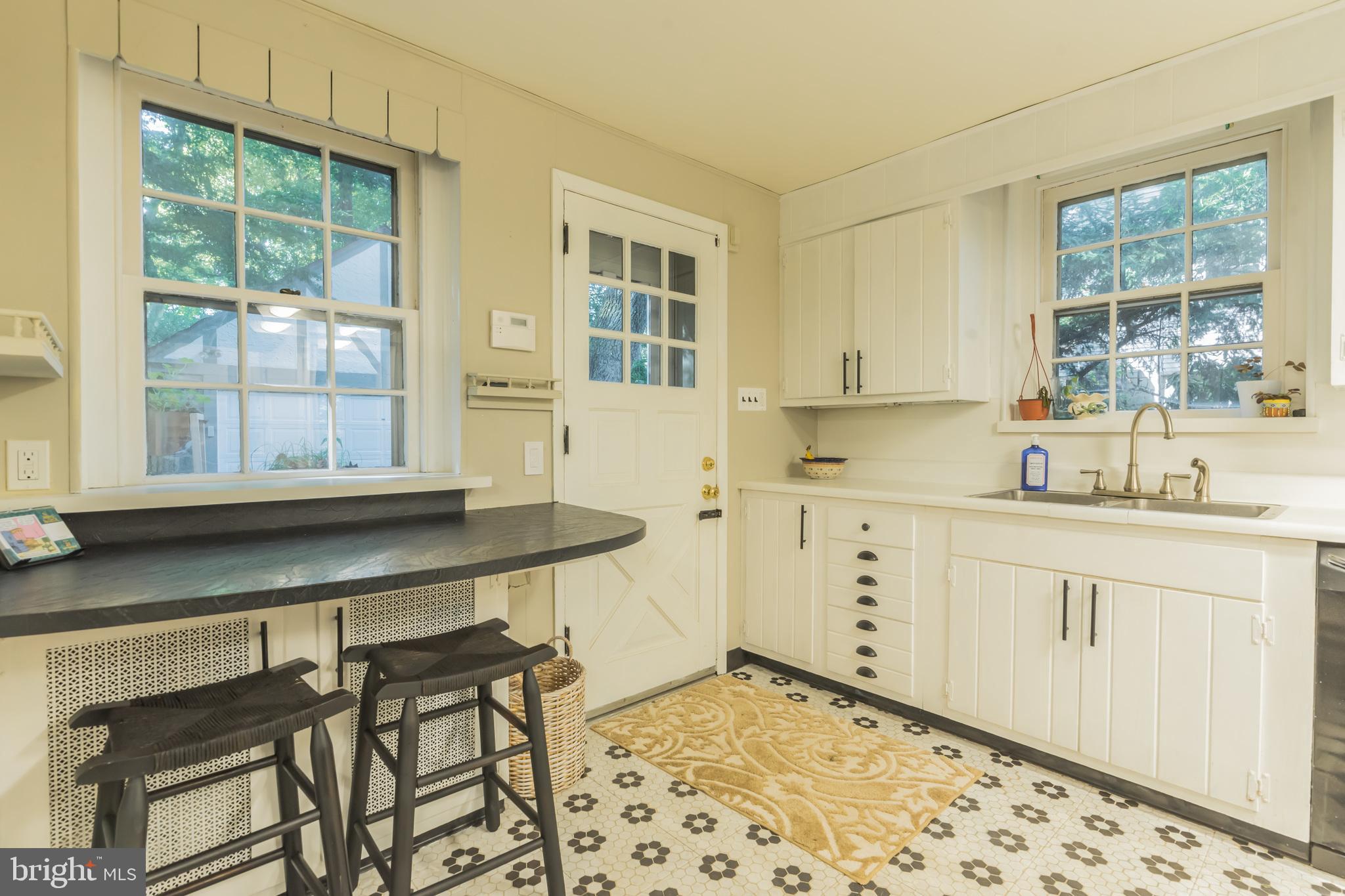 114 Fisher Road Jenkintown, PA 19046 - Photo 12 of 30 Gallery Image 12