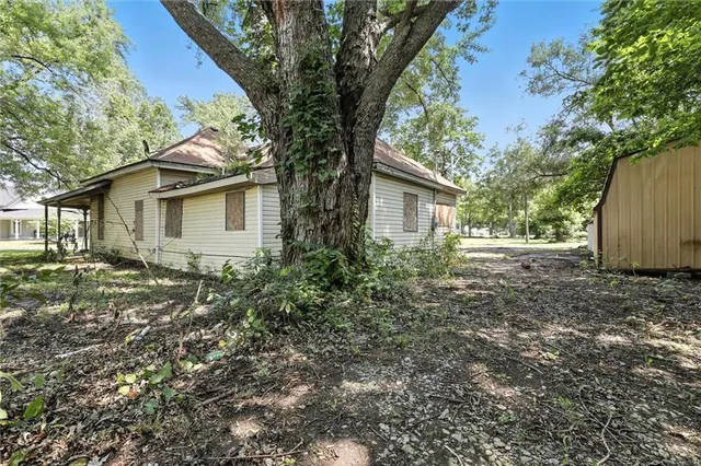 $46,900 | 175 3rd Street, Holt, MO 64048