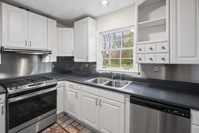 $249,000 | 2432 Hawkhurst Street, Memphis, TN 38119