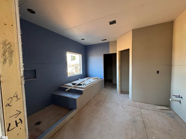 $749,632 | 639 Creekway Court, Unit RRS0036, Greer, SC 29651