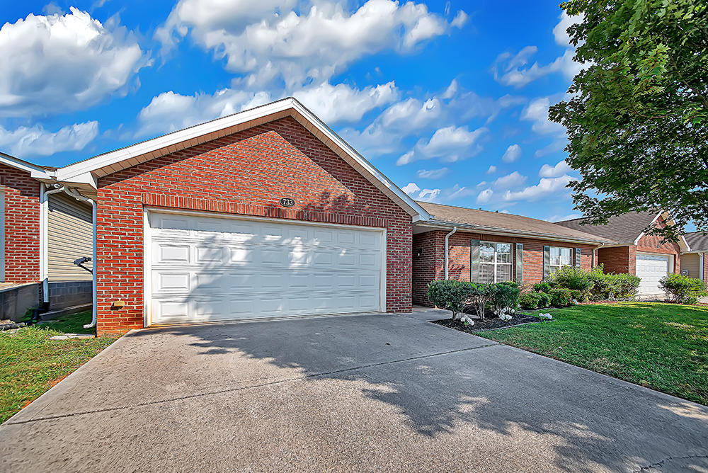 733 Spring Park Road Knoxville, TN 37914 - Photo 1 of 17 733 Spring Park Drive -17