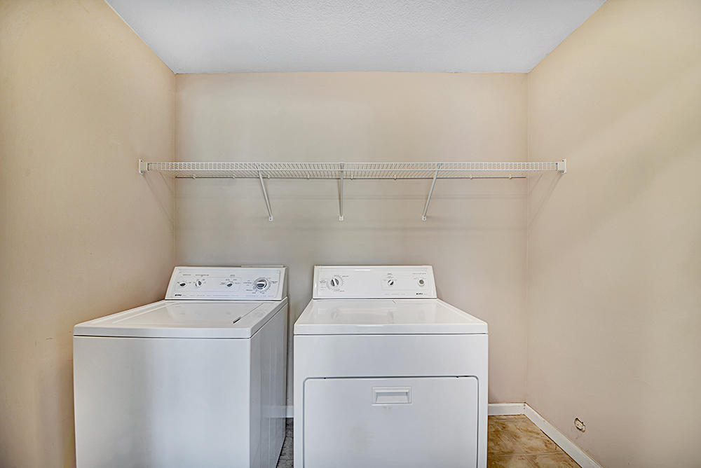 733 Spring Park Road Knoxville, TN 37914 - Photo 7 of 17 733 Spring Park Drive -4
