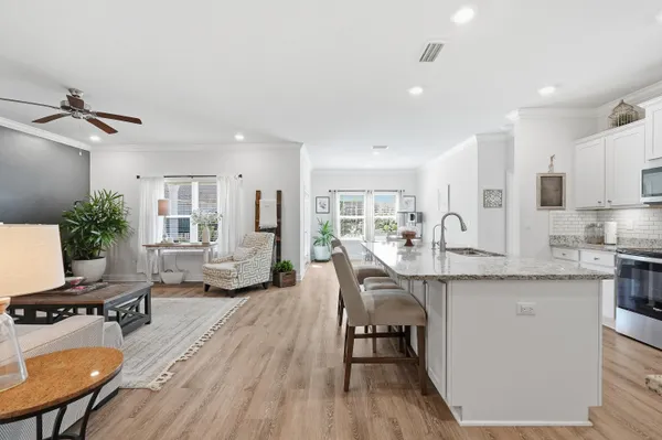 $389,000 | 530 Lightning Bug Lane, Freeport, FL 32439
