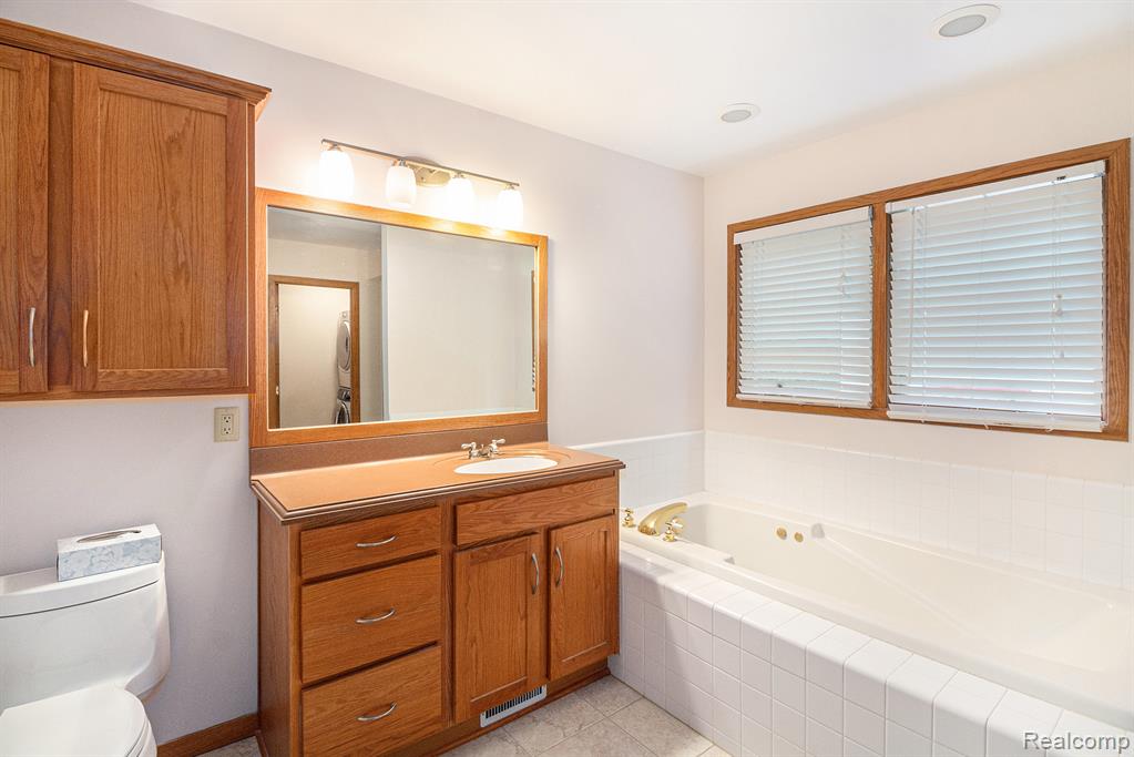 6375 Perryville Road Holly, MI 48442 - Photo 16 of 34