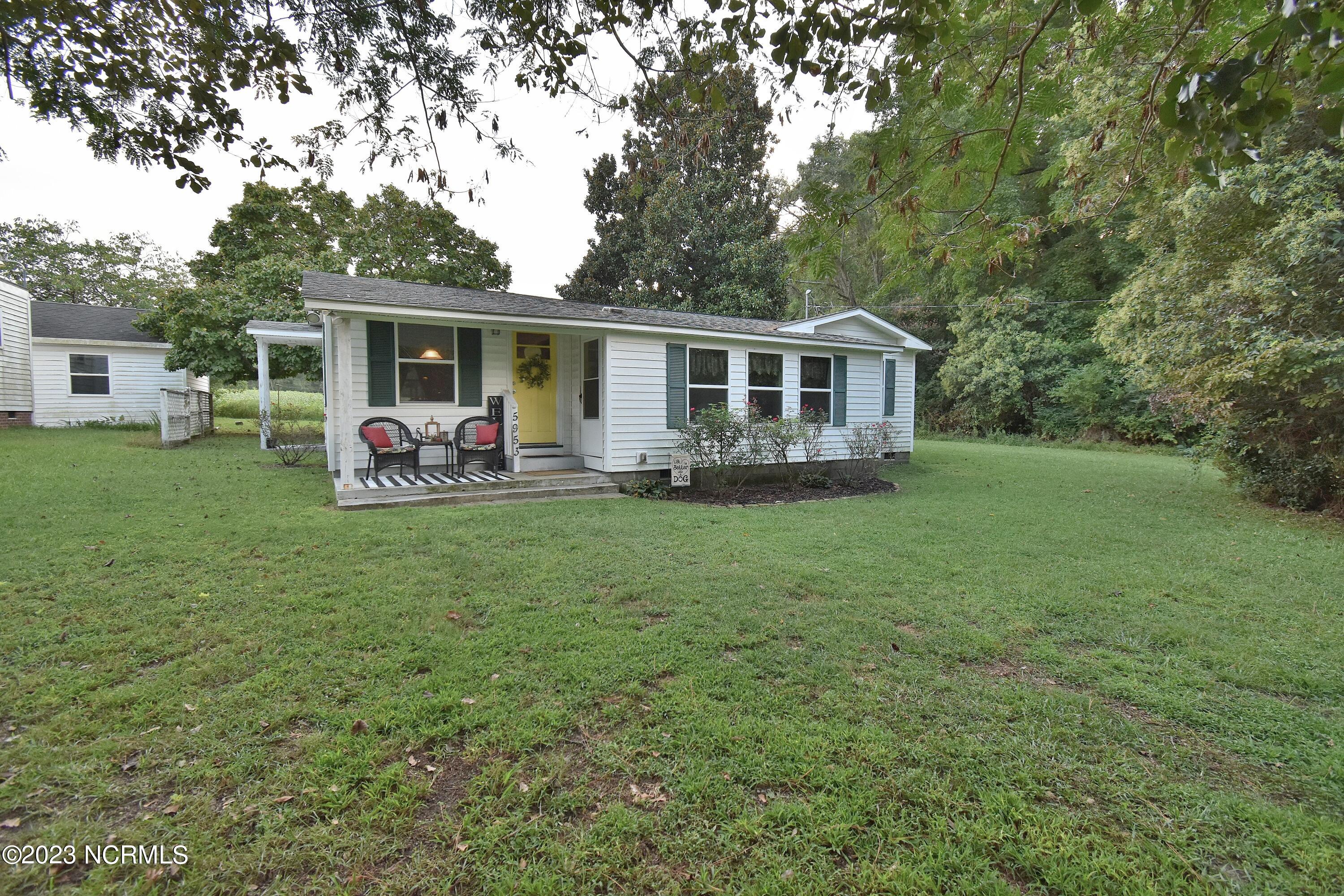 5953 Main Street Bailey, NC 27807 - Photo 2 of 24 DSC_1468