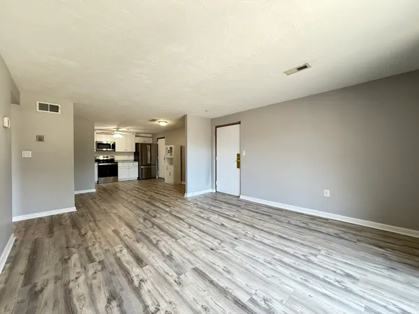 $2,500 | 354 Neponset Street, Unit M, Canton, MA 02021