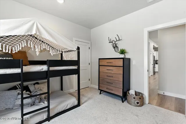 $677,400 | 7052 North Coeur Terre Boulevard, Coeur D'Alene, ID 83815