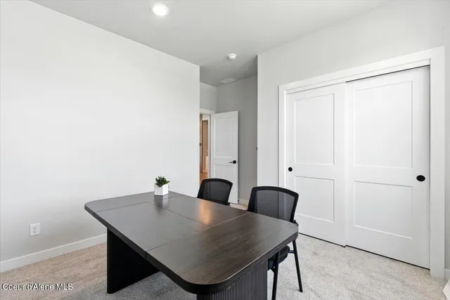 $677,400 | 7052 North Coeur Terre Boulevard, Coeur D'Alene, ID 83815