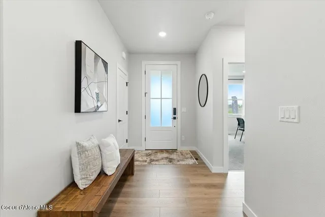 $677,400 | 7052 North Coeur Terre Boulevard, Coeur D'Alene, ID 83815