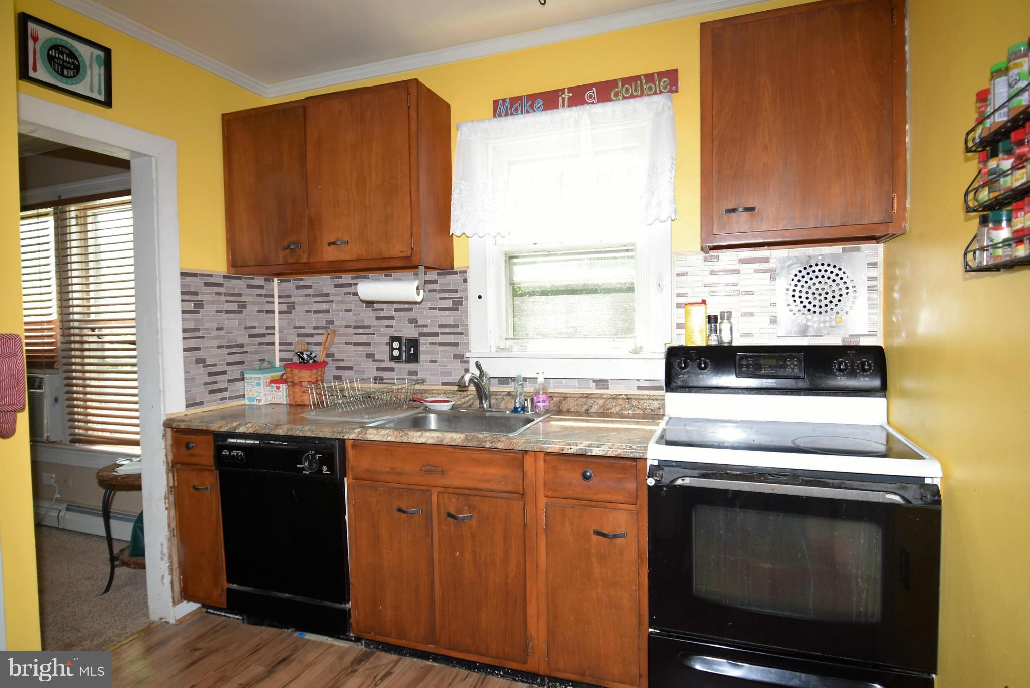 7110 Highbridge Road Bowie, MD 20720 - Photo 12 of 29 Kitchen