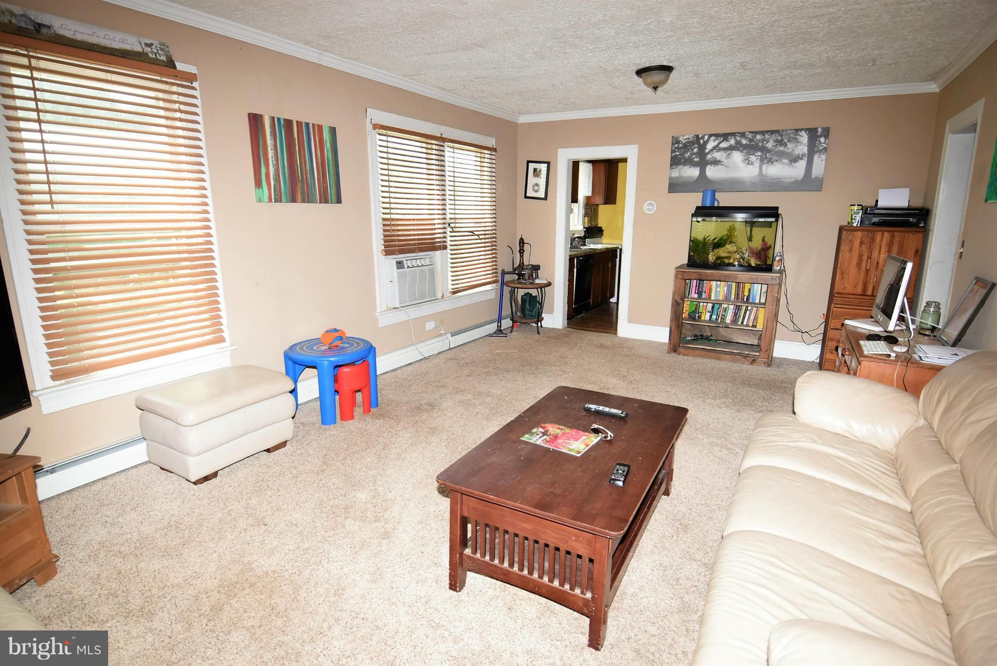 7110 Highbridge Road Bowie, MD 20720 - Photo 9 of 29 Living Room