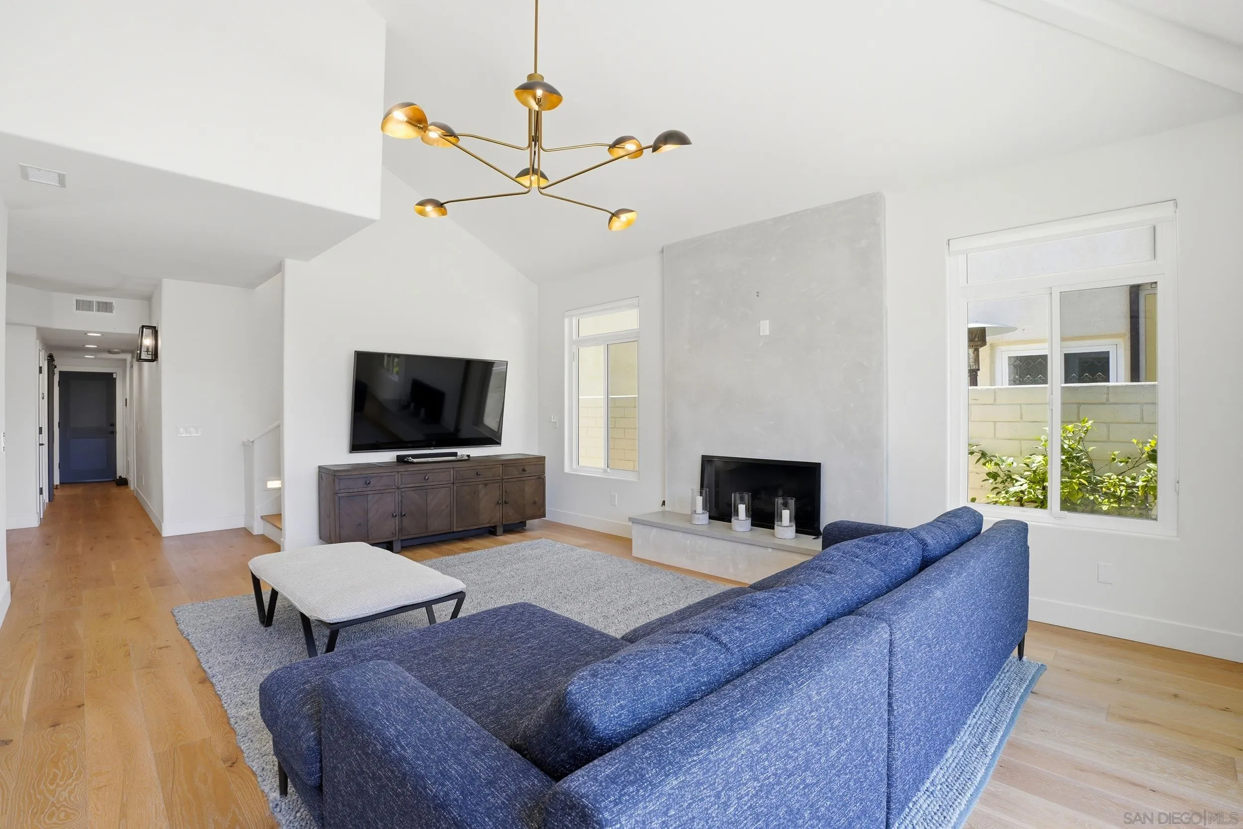 40 Spinnaker Way Coronado, CA 92118 - Photo 21 of 51