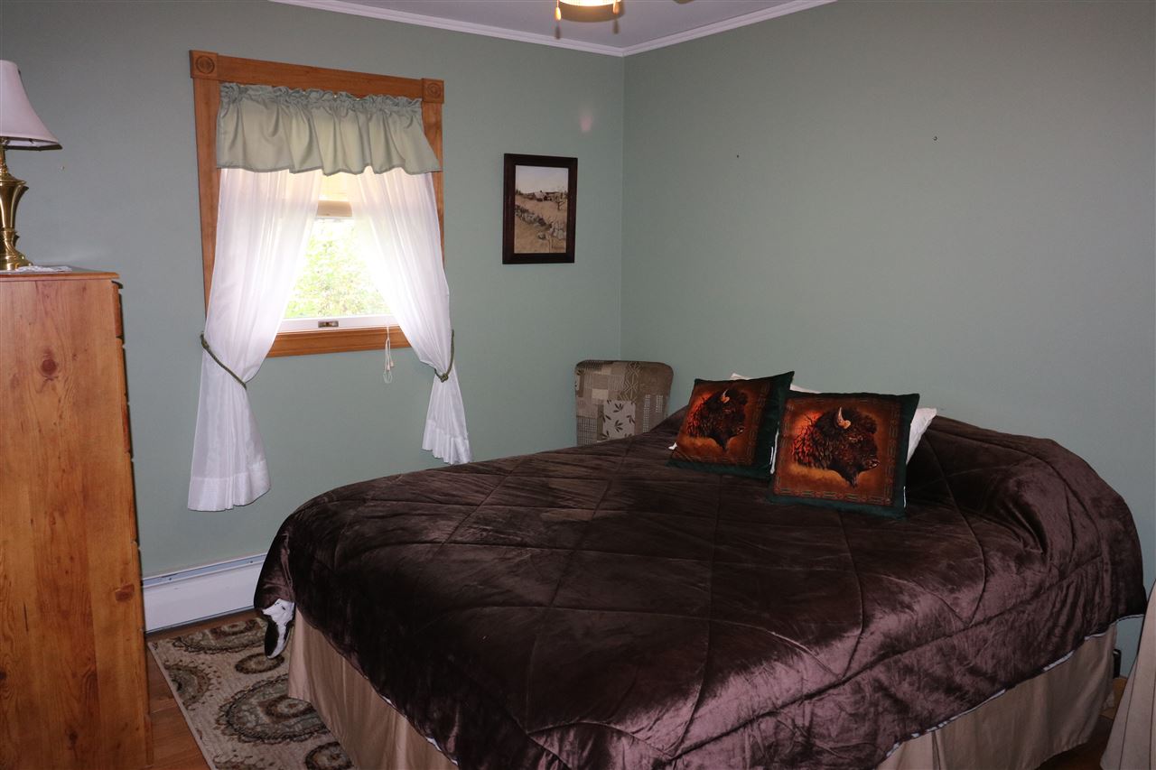 278 Middle Road Barre Town, VT 05654 - Photo 10 of 25