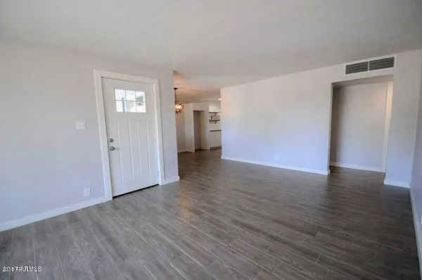 $2,400 | 3920 East Yale Street, Phoenix, AZ 85008
