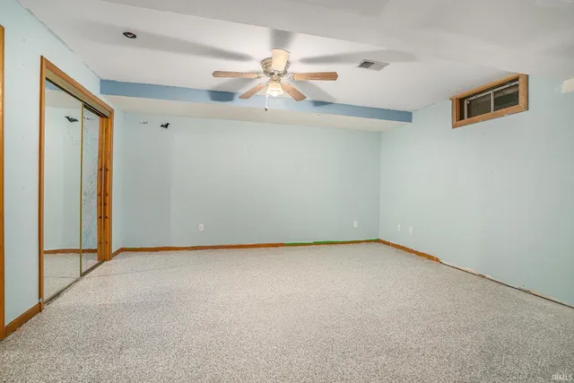 $325,000 | 58656 Baugo Crossing, Elkhart, IN 46517