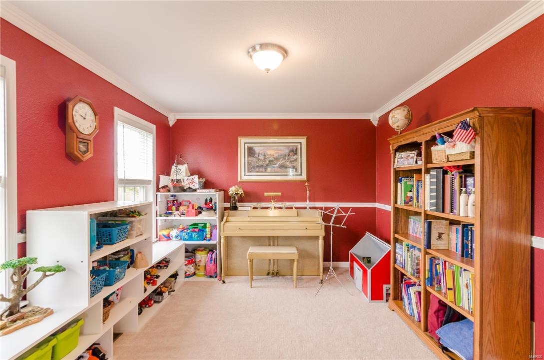 101 Spring Court Worden, IL 62097 - Photo 7 of 34
