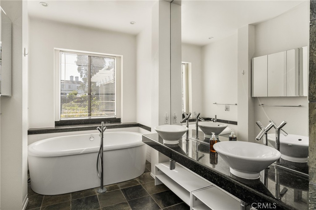 8 Southwind Irvine, CA 92614 - Photo 25 of 35