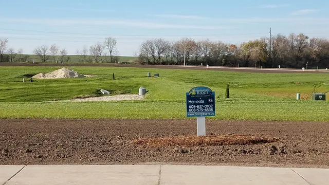 $135,000 | 856 Valley Dane Wi 53529, Dane, WI 53529