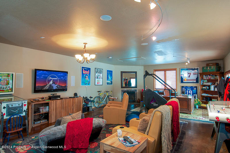405 Lewis Lane Basalt, CO 81621 - Photo 12 of 40 9