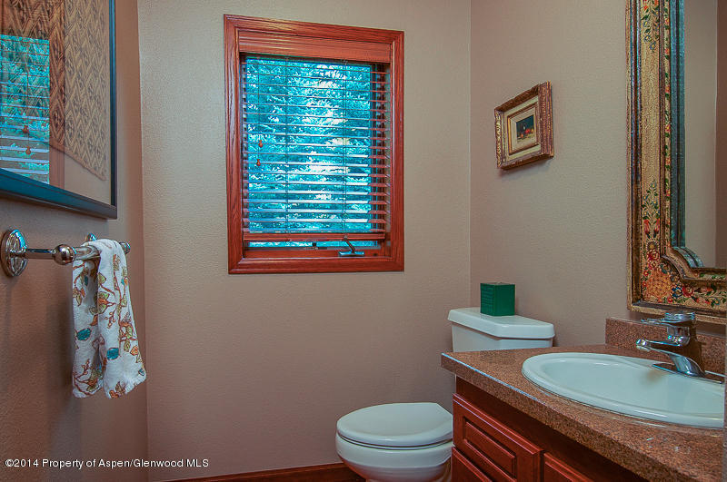 405 Lewis Lane Basalt, CO 81621 - Photo 19 of 40 16