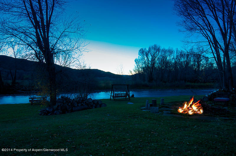 405 Lewis Lane Basalt, CO 81621 - Photo 22 of 40 Fire pit (1)