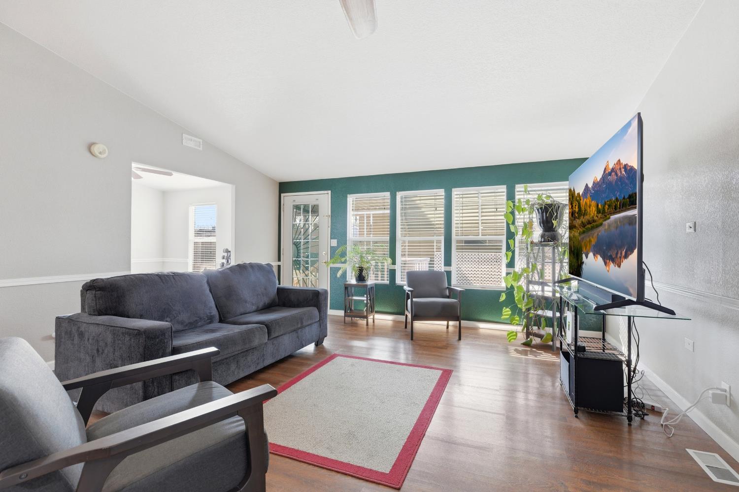 93 Schooner Lane Modesto, CA 95356 - Photo 18 of 37