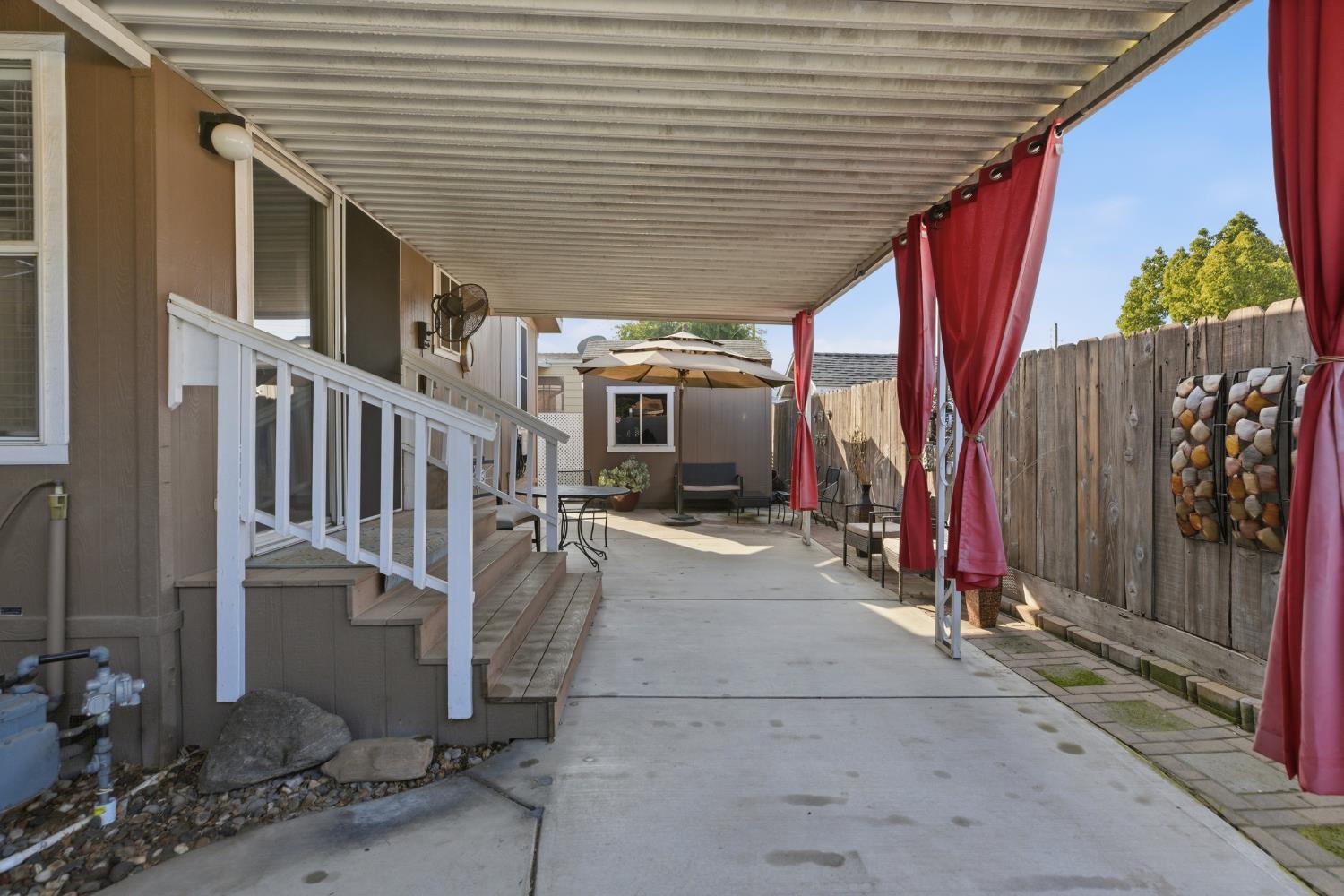 93 Schooner Lane Modesto, CA 95356 - Photo 5 of 37