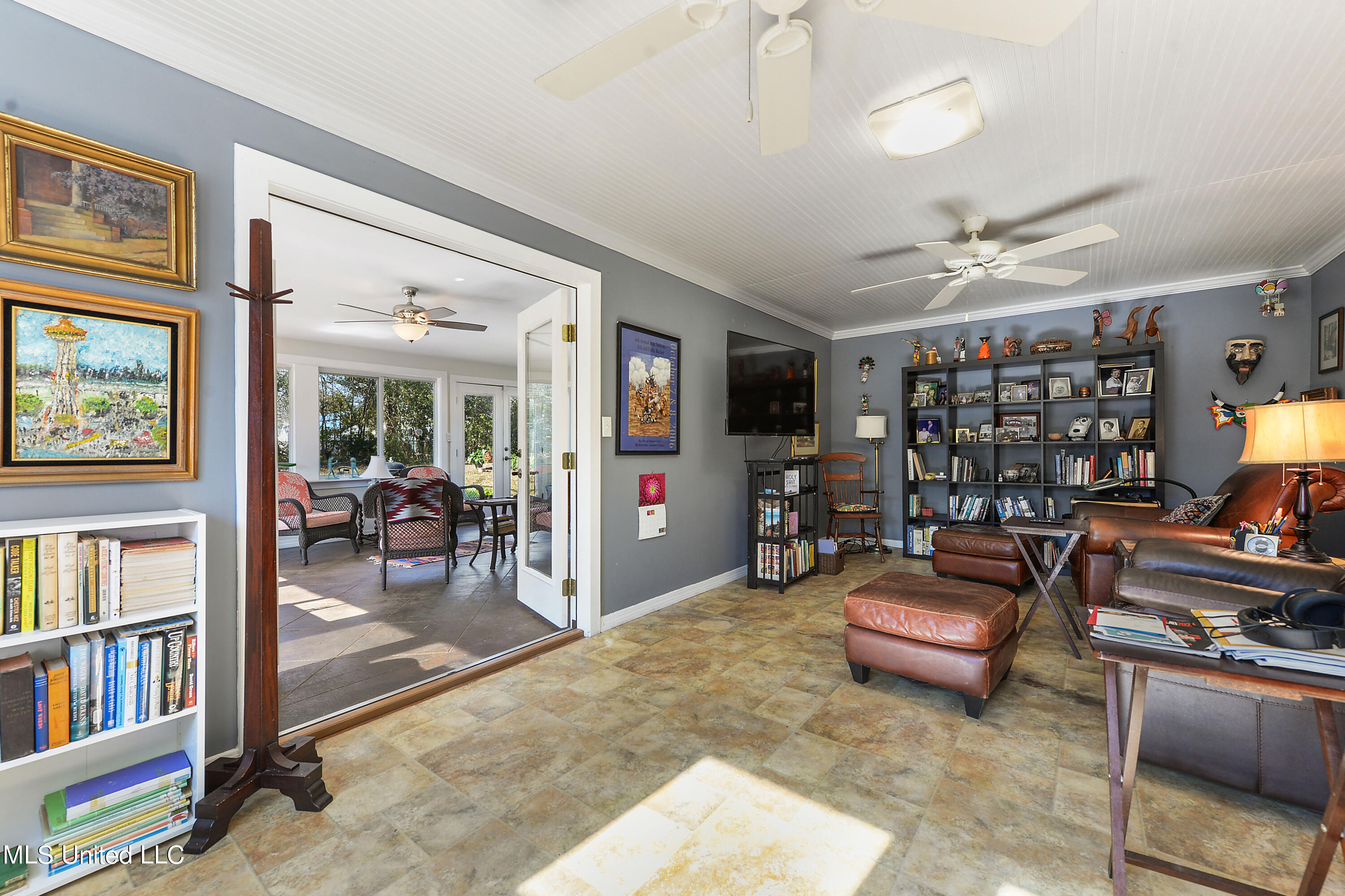 1335 Diller Road Ocean Springs, MS 39564 - Photo 9 of 24 018 (6)
