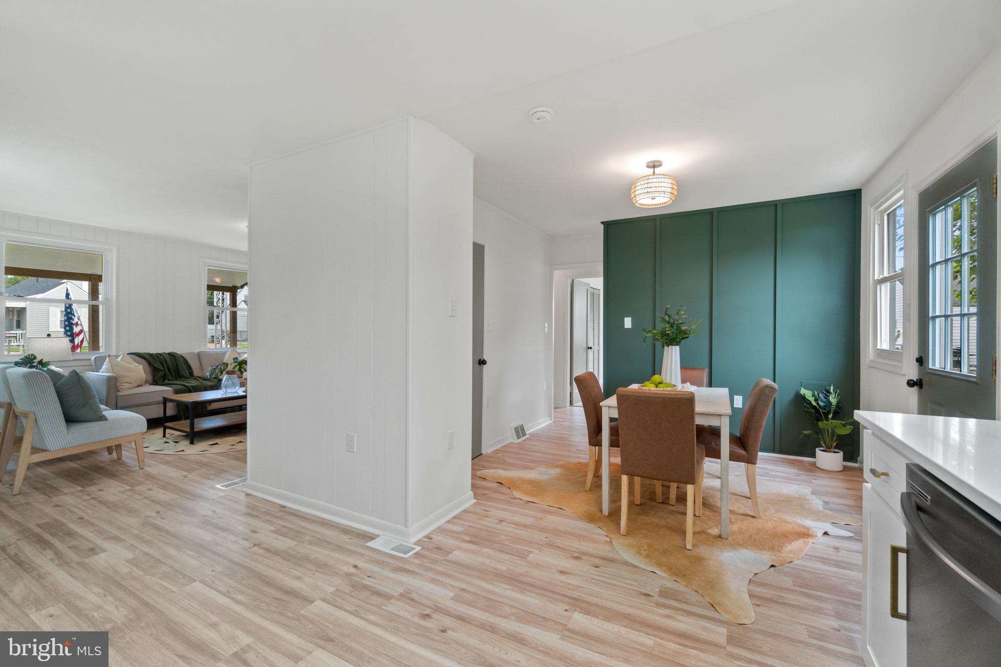 8117 Cornwall Road Dundalk, MD 21222 - Photo 11 of 40 Dining Area