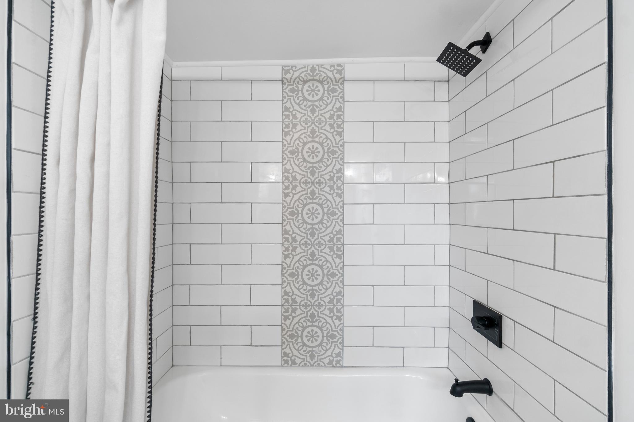 8117 Cornwall Road Dundalk, MD 21222 - Photo 30 of 40 Private Master Bath