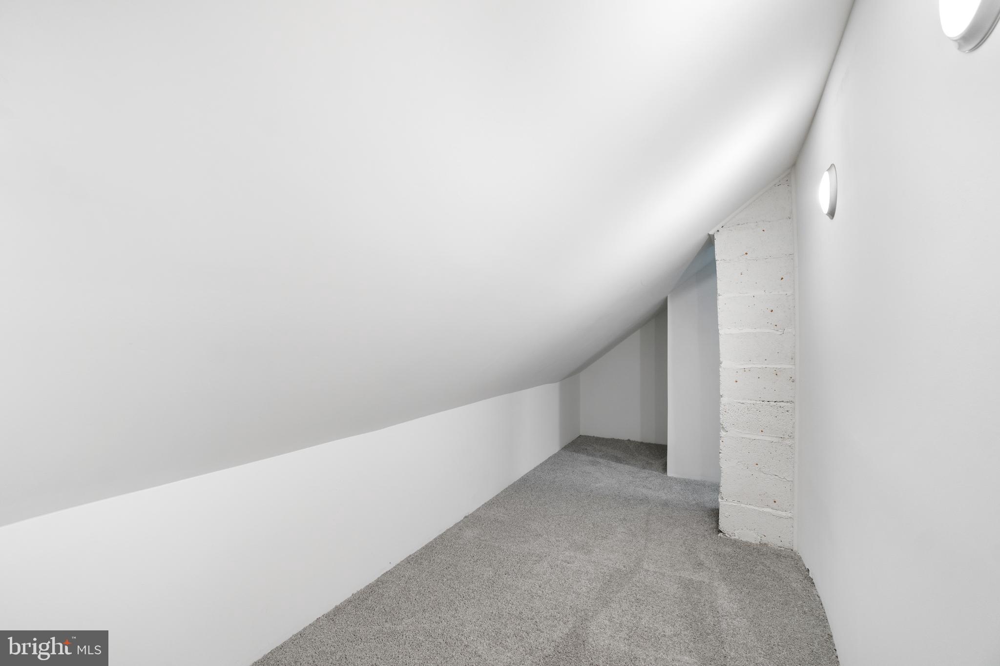 8117 Cornwall Road Dundalk, MD 21222 - Photo 31 of 40