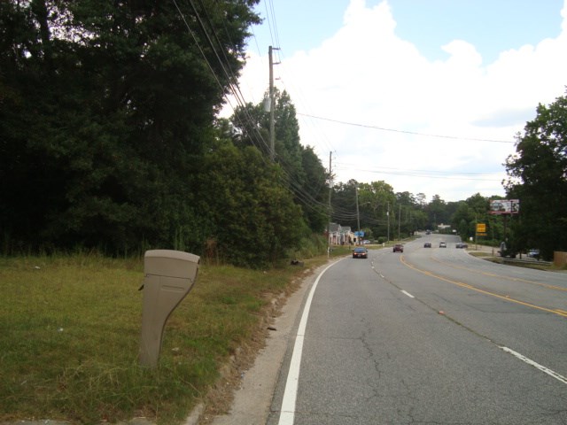 4847 Warm Springs Road Columbus, GA 31909 - Photo 4 of 6 a view of a city street