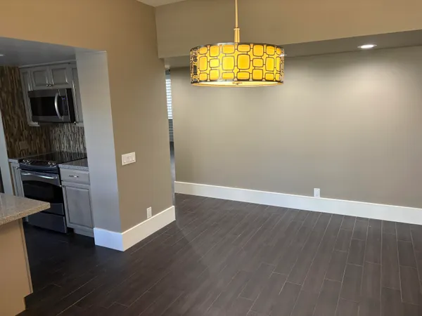 $619,000 | 73736 Club Cir Drive, Unit 403, Palm Desert, CA 92260