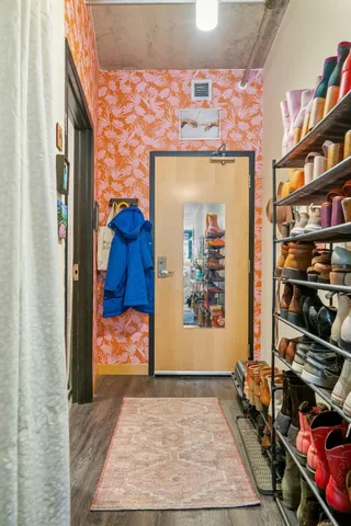 $2,200 | 720 North 4th Street, Unit 205, Minneapolis, MN 55401