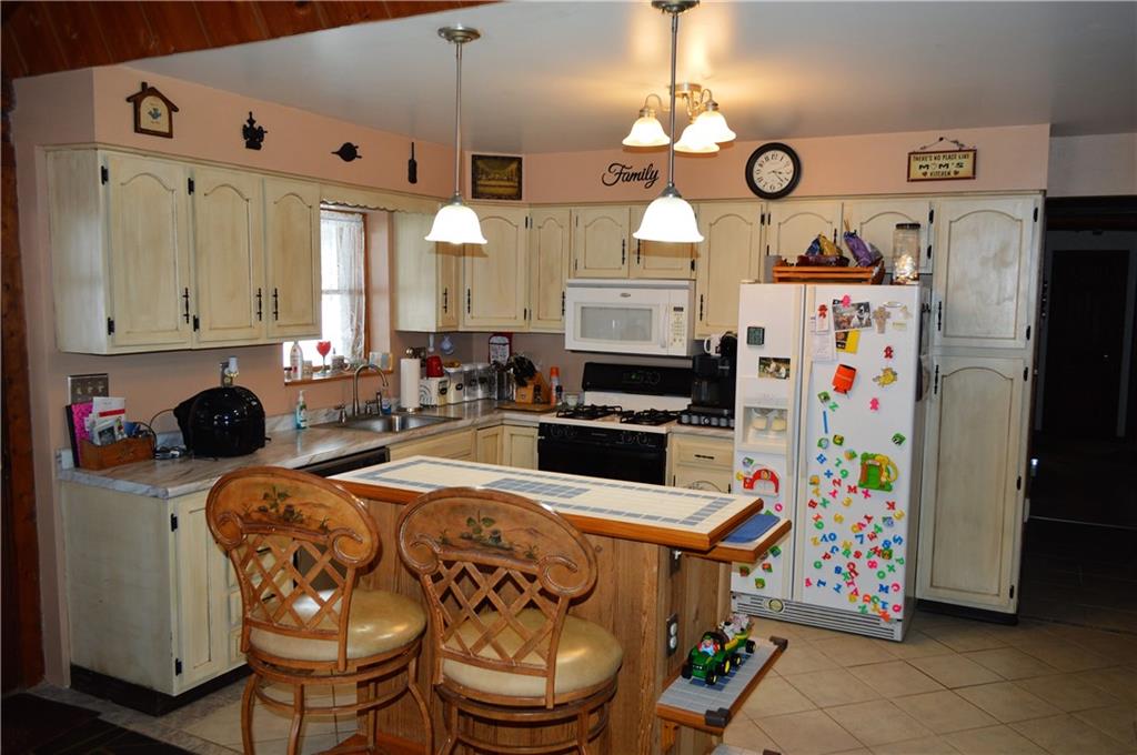 53 Hainer Road Amity, PA 15311 - Photo 10 of 24