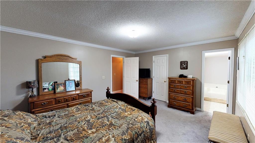 2513 White Fence Way High Point, NC 27265 - Photo 17 of 30