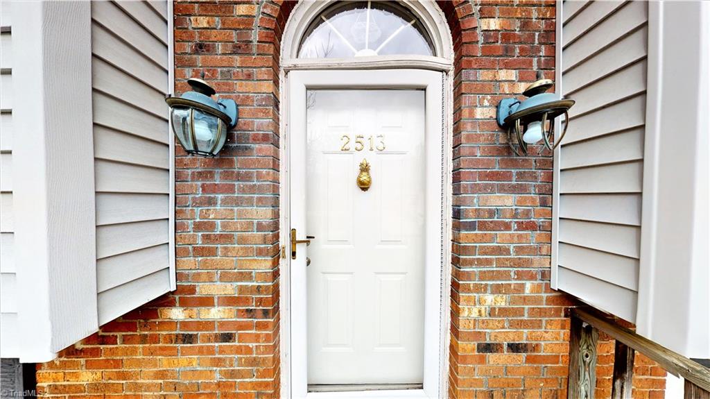 2513 White Fence Way High Point, NC 27265 - Photo 3 of 30