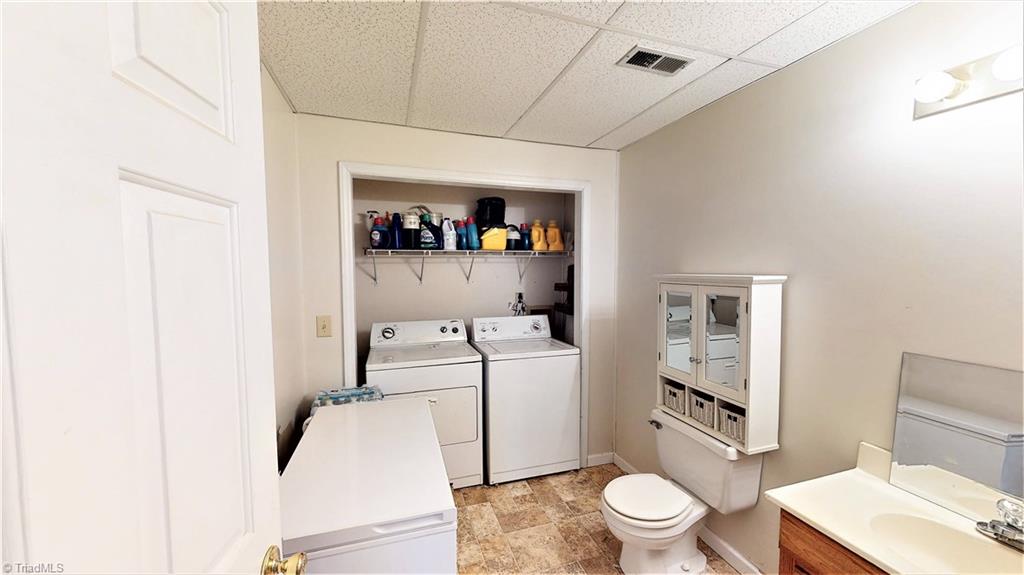 2513 White Fence Way High Point, NC 27265 - Photo 26 of 30