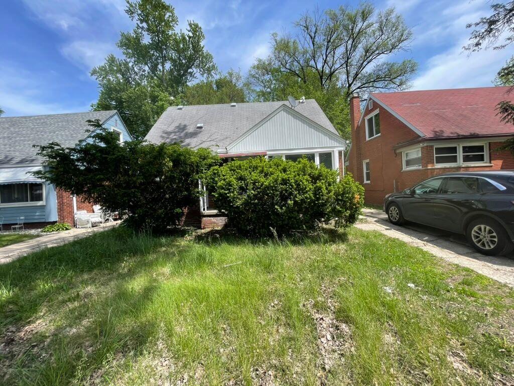 20090 Lahser Road Detroit, MI 48219 - Photo 2 of 12 WhatsApp Image 2026-06-03 at 4.28.17 PM