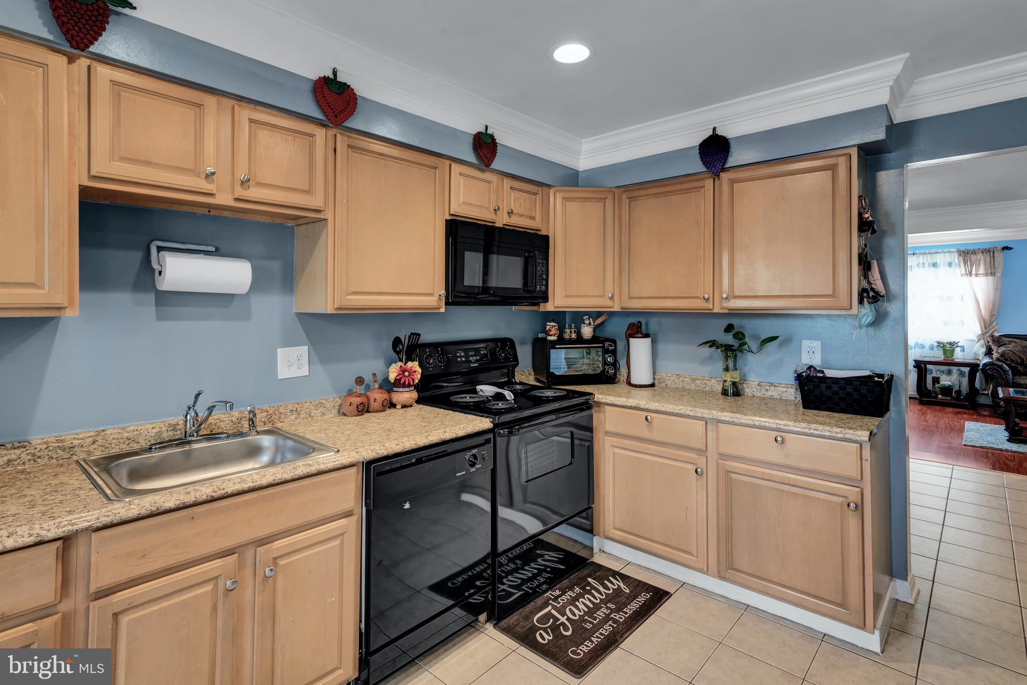 8517 Stonewall Road Manassas, VA 20110 - Photo 3 of 23
