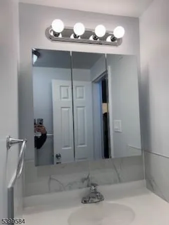 $225,000 | 13 Carolyn Terrace, Unit A, Roselle, NJ 07203