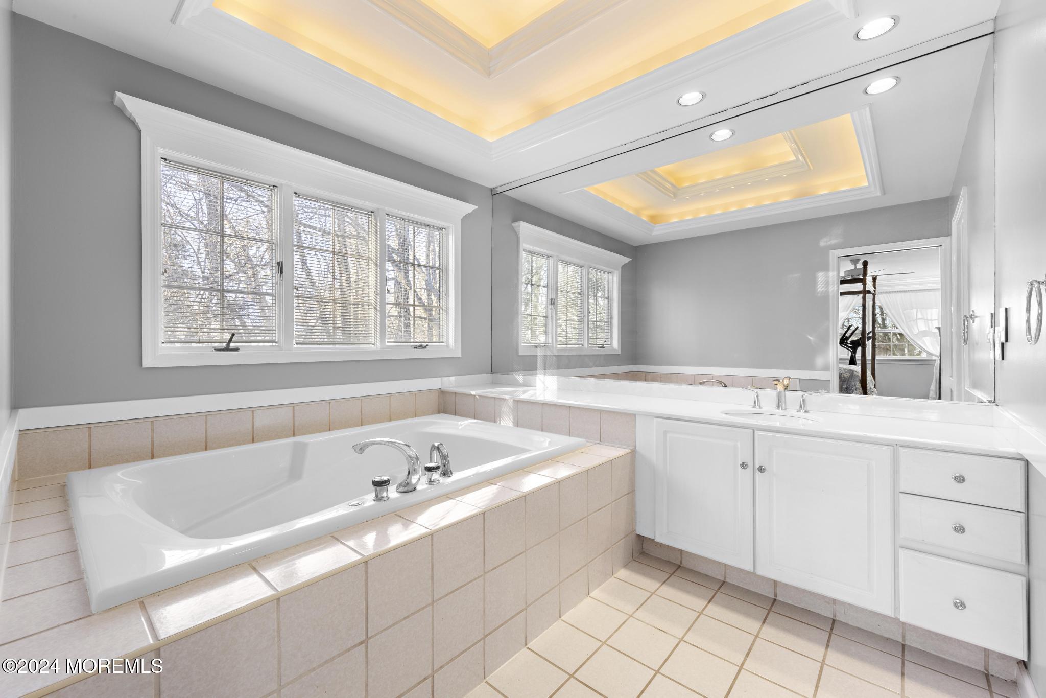 28 Beaver Dam Road Colts Neck, NJ 07722 - Photo 11 of 59 28 Beaver Dam Rd (67)