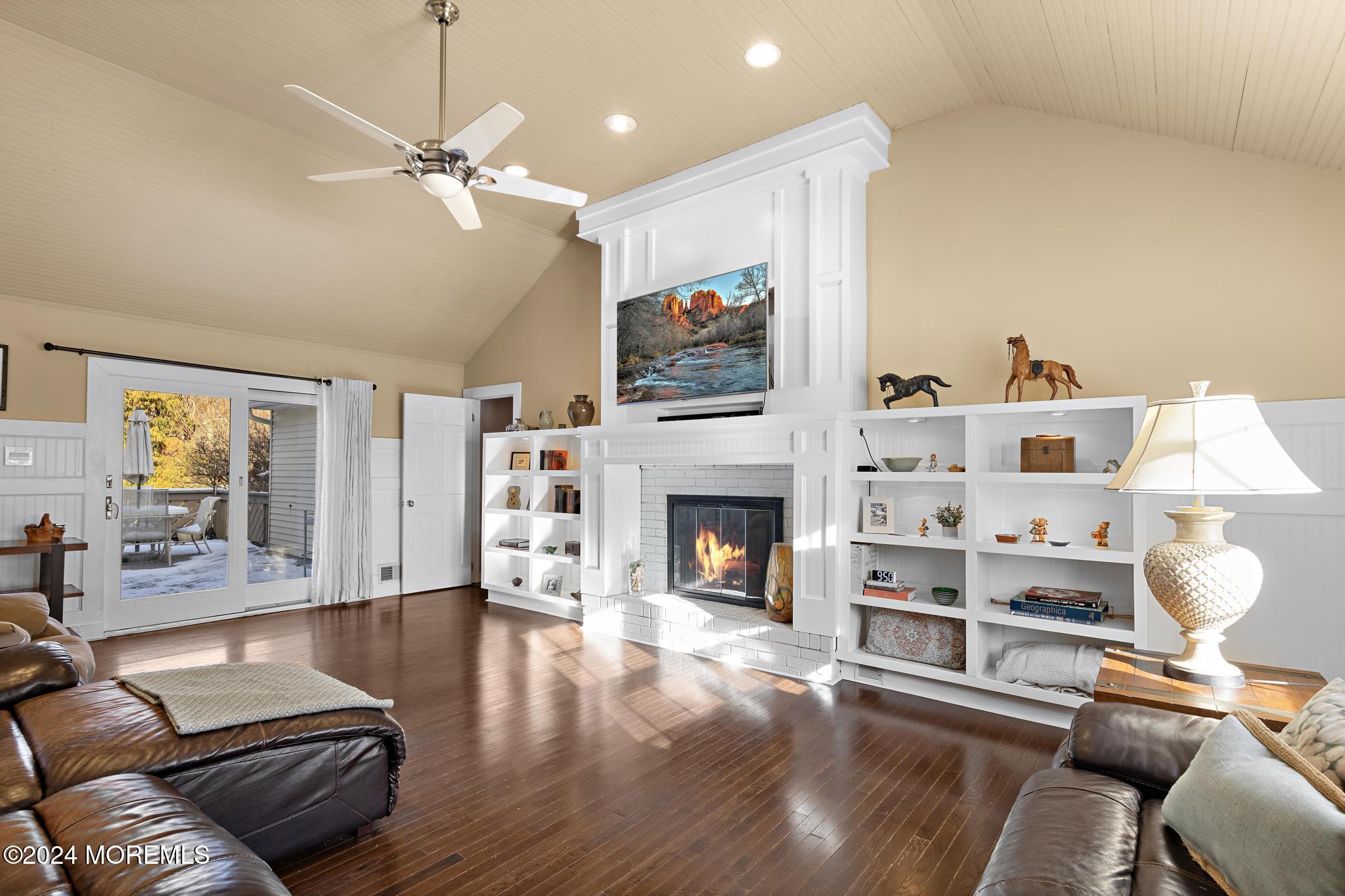 28 Beaver Dam Road Colts Neck, NJ 07722 - Photo 2 of 59 28 Beaver Dam Rd (34)