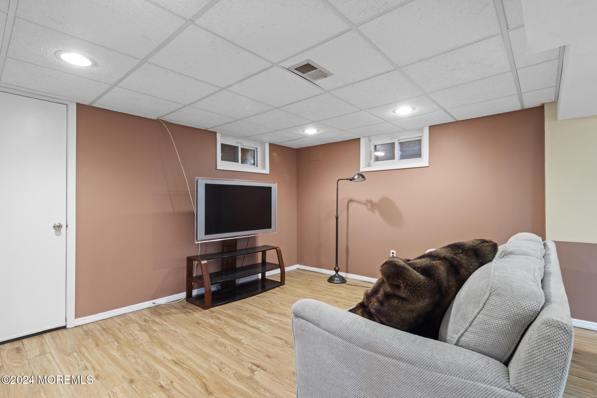 28 Beaver Dam Road Colts Neck, NJ 07722 - Photo 26 of 59 28 Beaver Dam Rd (74)